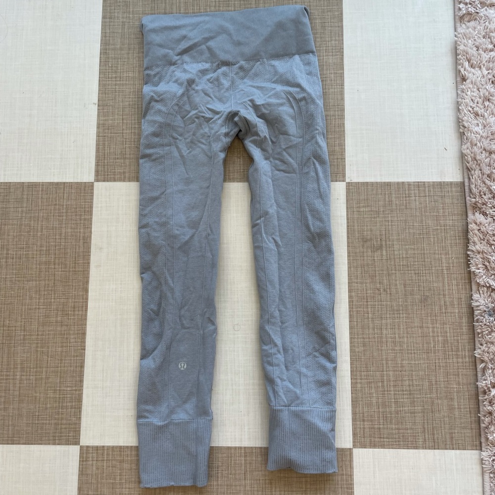 Grey Lululemon leggings Size Small.